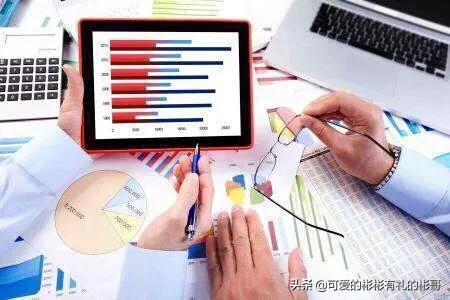 (数学与应用数学专业就业方向)数学与应用数学，值得报考吗，学习内容以及就业方向如何  第3张