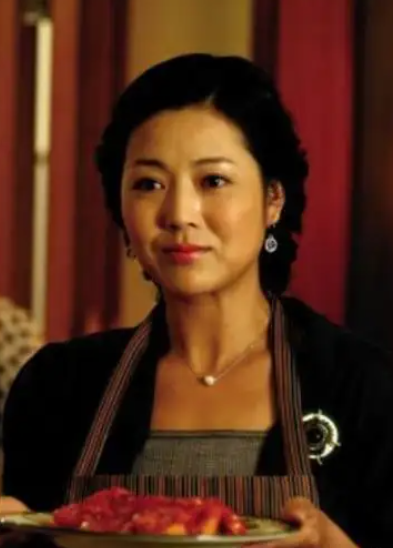 王茜华身价，“农村一姐”王茜华:风光背后有心酸，二婚嫁导演苦尽甘来  第44张
