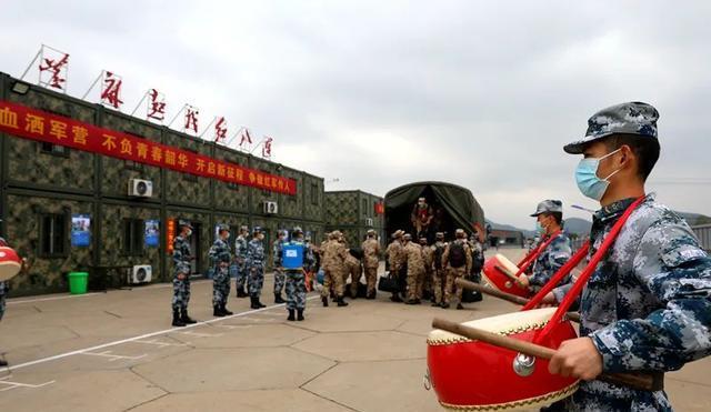 2022年空降兵待遇,2022年空降兵跳伞  第1张