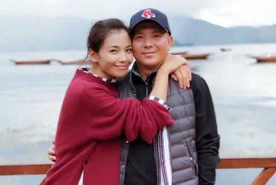 (李湘身价多少个亿)自带上亿身价嫁入伪豪门:李湘活出大女主,刘涛事业开挂 第4张 (李湘身价多少个亿)自带上亿身价嫁入伪豪门:李湘活出大女主,刘涛事业开挂 第4张