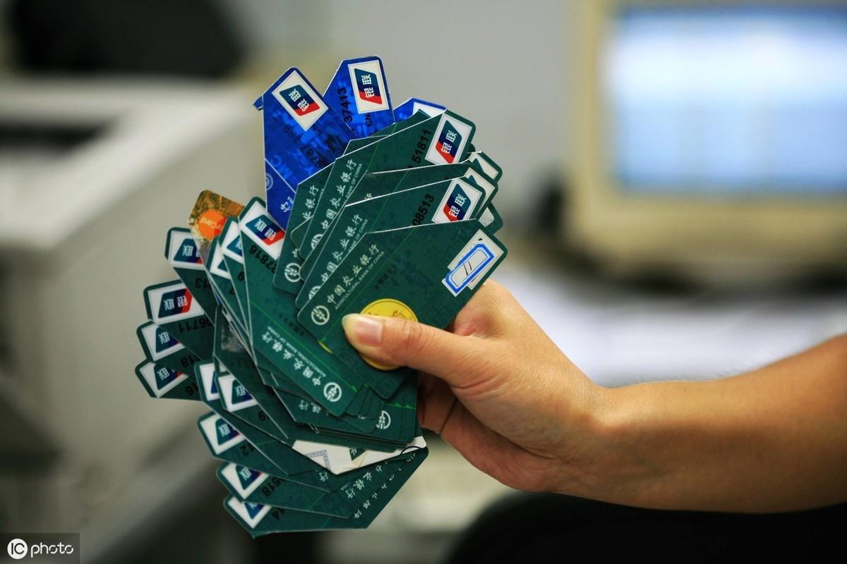 金税盘、税控盘和报税盘有什么区别?干货(金税盘是什么)  第1张 金税盘、税控盘和报税盘有什么区别?干货(金税盘是什么)  第1张