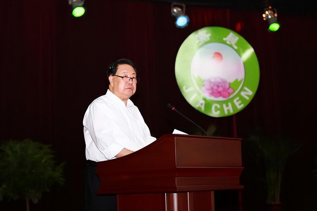 (40岁开始创业)辽宁首富孙寿宽,40岁开始创业,如今花千万冠名高铁宣传家乡 第2张 (40岁开始创业)辽宁首富孙寿宽,40岁开始创业,如今花千万冠名高铁宣传家乡 第2张