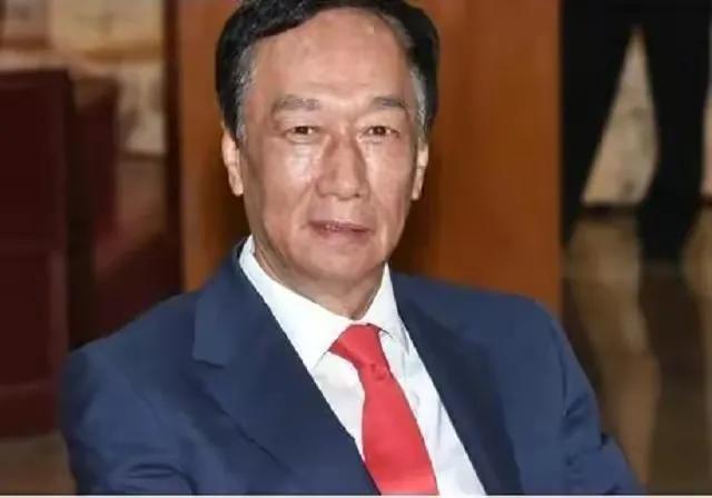 郭台铭身价,郭台铭:原配离世直呼上帝不公,却转身娶了比儿子大两岁的小娇妻 第1张 郭台铭身价,郭台铭:原配离世直呼上帝不公,却转身娶了比儿子大两岁的小娇妻 第1张