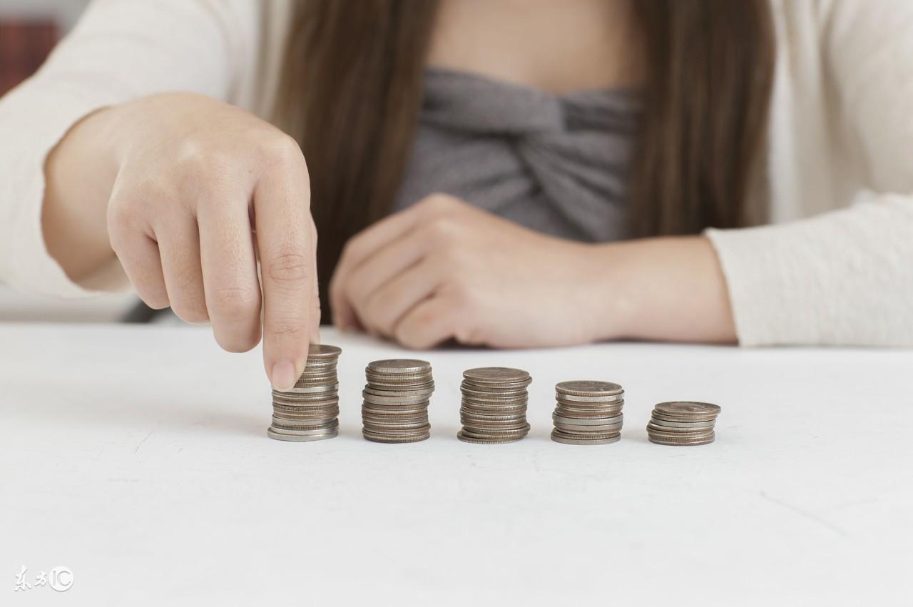(补偿金扣税吗)核算经济补偿金，每月发的奖金算不算在基数内?要扣税吗?  第2张