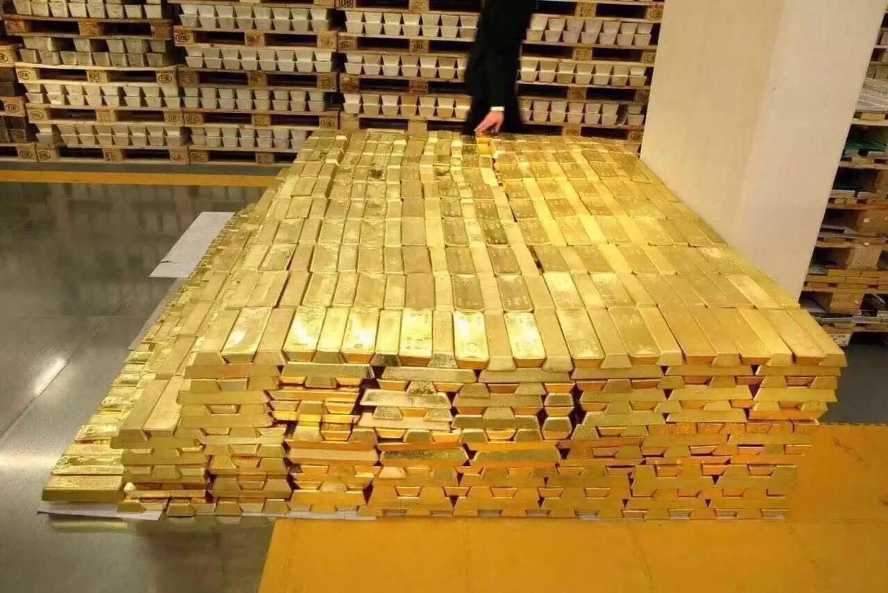 (银行买黄金)“盛世买古董,乱世买黄金”,银行回收金条有3不要,别搞错了 第2张 (银行买黄金)“盛世买古董,乱世买黄金”,银行回收金条有3不要,别搞错了 第2张