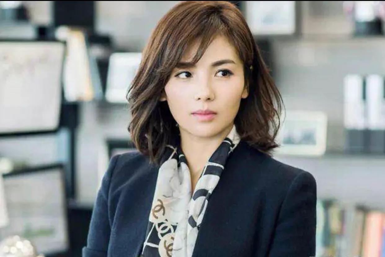 (李湘身价多少个亿)自带上亿身价嫁入伪豪门:李湘活出大女主,刘涛事业开挂 第1张 (李湘身价多少个亿)自带上亿身价嫁入伪豪门:李湘活出大女主,刘涛事业开挂 第1张
