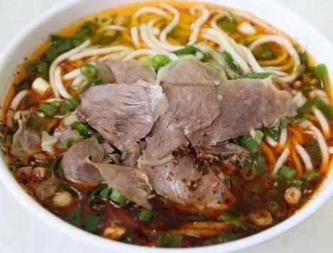 (重阳节吃什么传统食物)今天是重阳节，无论贫富，6种传统美食记得吃，寓意全家诸事皆顺  第5张