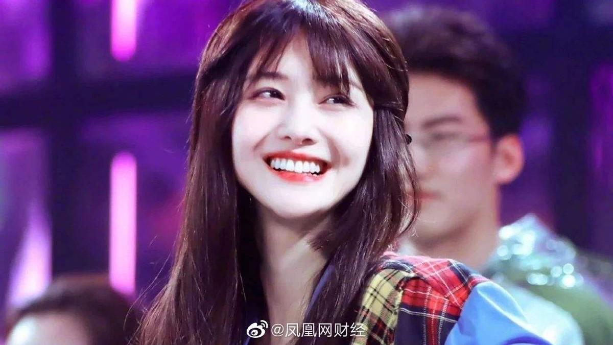 (赵薇被冻结数百万股权)郑恺被强制执行3000万，赵薇被冻结数百万股权，郑爽翘起娱乐圈?  第1张