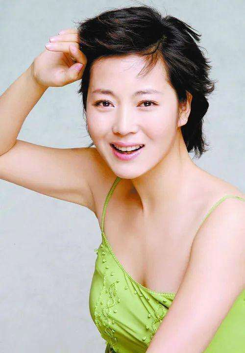王茜华身价，“农村一姐”王茜华:风光背后有心酸，二婚嫁导演苦尽甘来  第46张