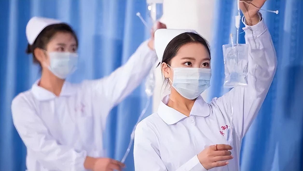 (统计学就业方向及前景)医学专业“就业前景”排名，临床医学跌下神坛，口腔医学挤进前三  第8张