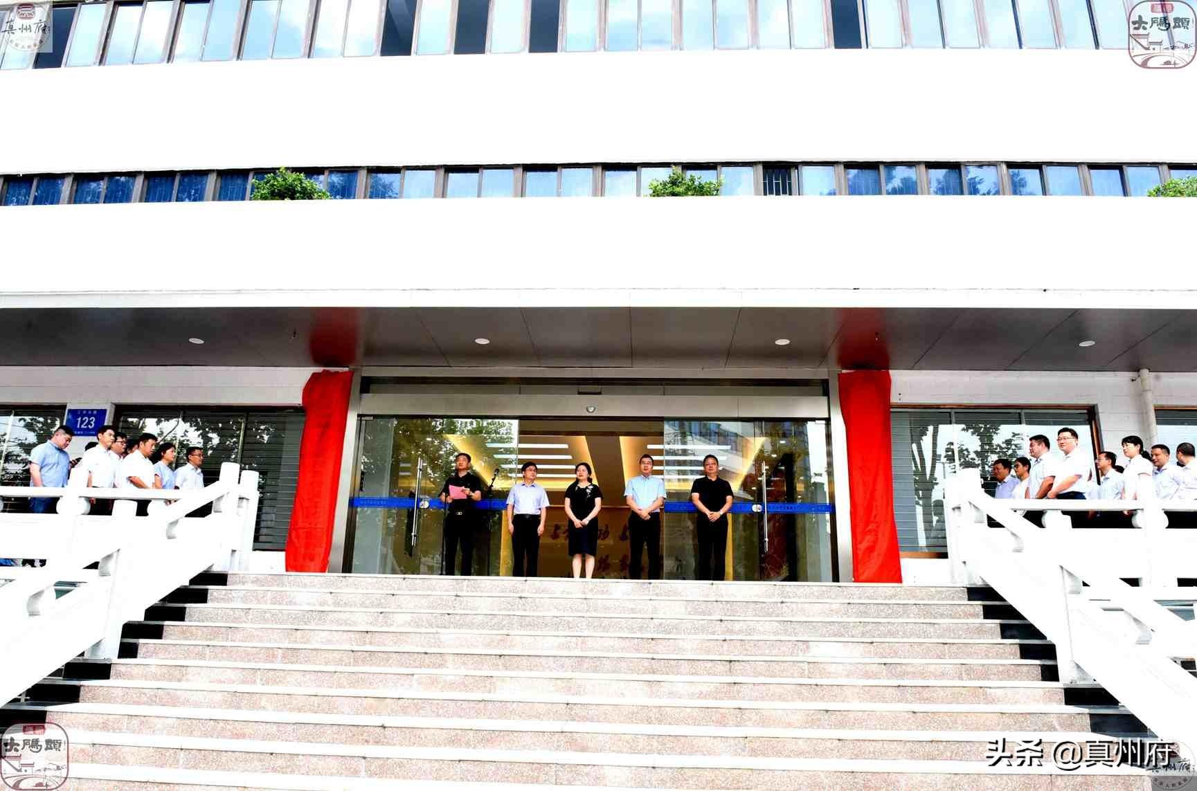 (城发投资集团有限公司)江苏仪征成立城市发展投资控股集团有限公司资源大整合城市大发展 第4张 (城发投资集团有限公司)江苏仪征成立城市发展投资控股集团有限公司资源大整合城市大发展 第4张