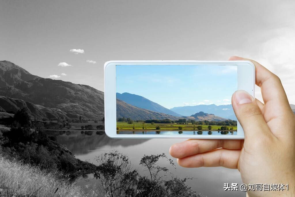 (自媒体怎么赚钱)嘴笨,不想露脸,到底在自媒体怎么赚钱 第1张 (自媒体怎么赚钱)嘴笨,不想露脸,到底在自媒体怎么赚钱 第1张