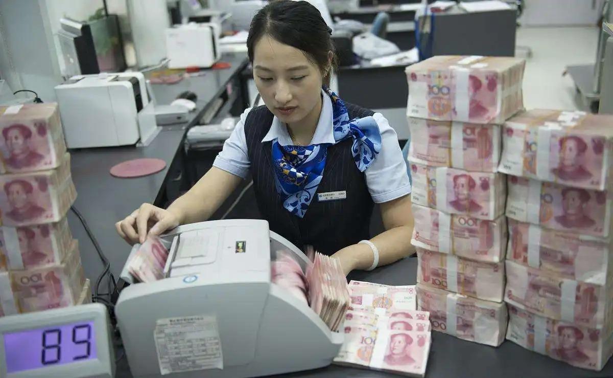 (黄金一盎司等于多少克)2000年用一万元购买黄金,放到现在值多少钱?是否比投资理财好? 第4张 (黄金一盎司等于多少克)2000年用一万元购买黄金,放到现在值多少钱?是否比投资理财好? 第4张