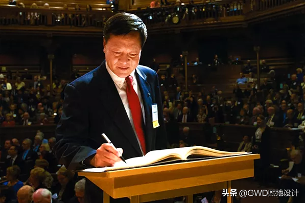 (b哥的身价)「设计篇」全球建筑师身价TOP10出炉!扎哈、福斯特、盖里、大B哥 第20张 (b哥的身价)「设计篇」全球建筑师身价TOP10出炉!扎哈、福斯特、盖里、大B哥 第20张