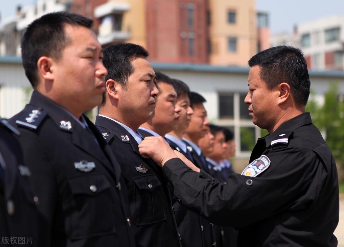 (狱警工资)我,一线城市的狱警,晒出待遇和真实收入,告诉你狱警工资有多高 第2张 (狱警工资)我,一线城市的狱警,晒出待遇和真实收入,告诉你狱警工资有多高 第2张