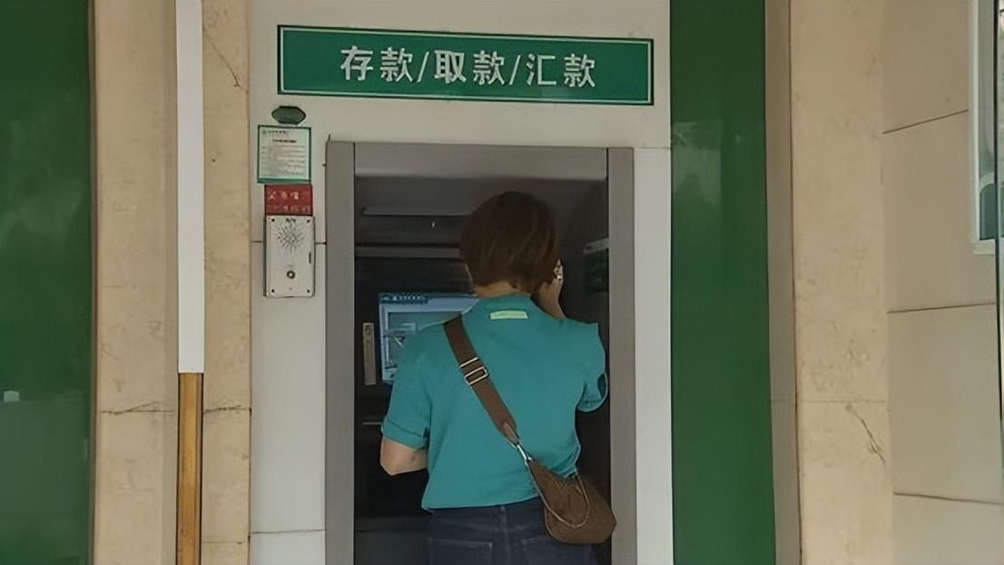 (返还网可信吗)【反电信诈骗】三次转款10多万元 警惕“返还网上投资款”电信诈骗  第3张 (返还网可信吗)【反电信诈骗】三次转款10多万元 警惕“返还网上投资款”电信诈骗  第3张