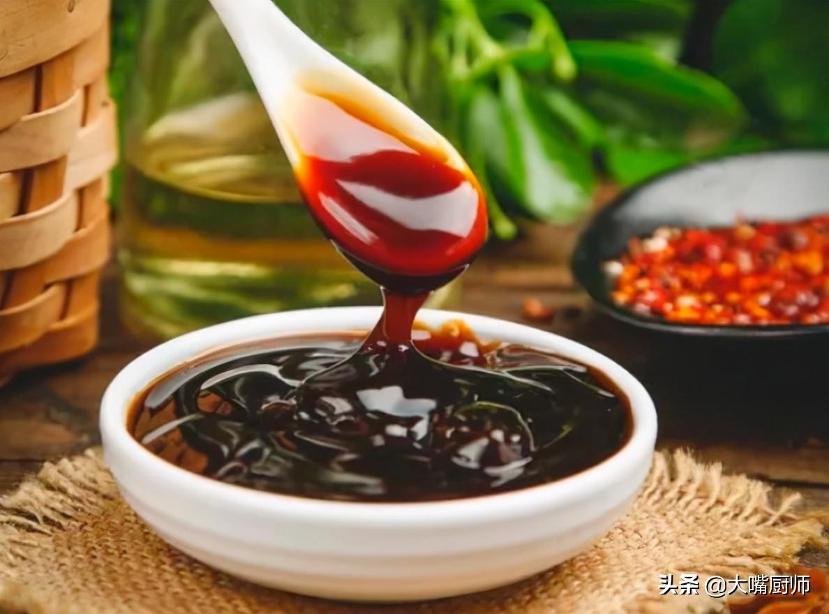 (蚝油的作用和用法)蚝油不是万能的,别啥菜都放!记住“4用4不用”,好吃营养又健康 第1张 (蚝油的作用和用法)蚝油不是万能的,别啥菜都放!记住“4用4不用”,好吃营养又健康 第1张