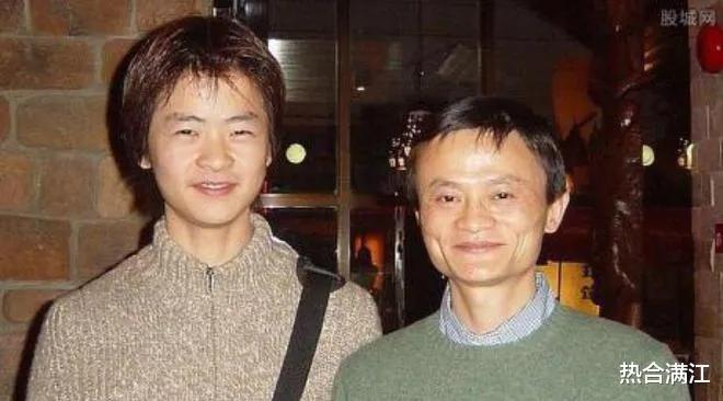 (马云儿子)看看马云的儿子马元坤,再看看女儿马雪,网友:基因真强大  第4张 (马云儿子)看看马云的儿子马元坤,再看看女儿马雪,网友:基因真强大  第4张