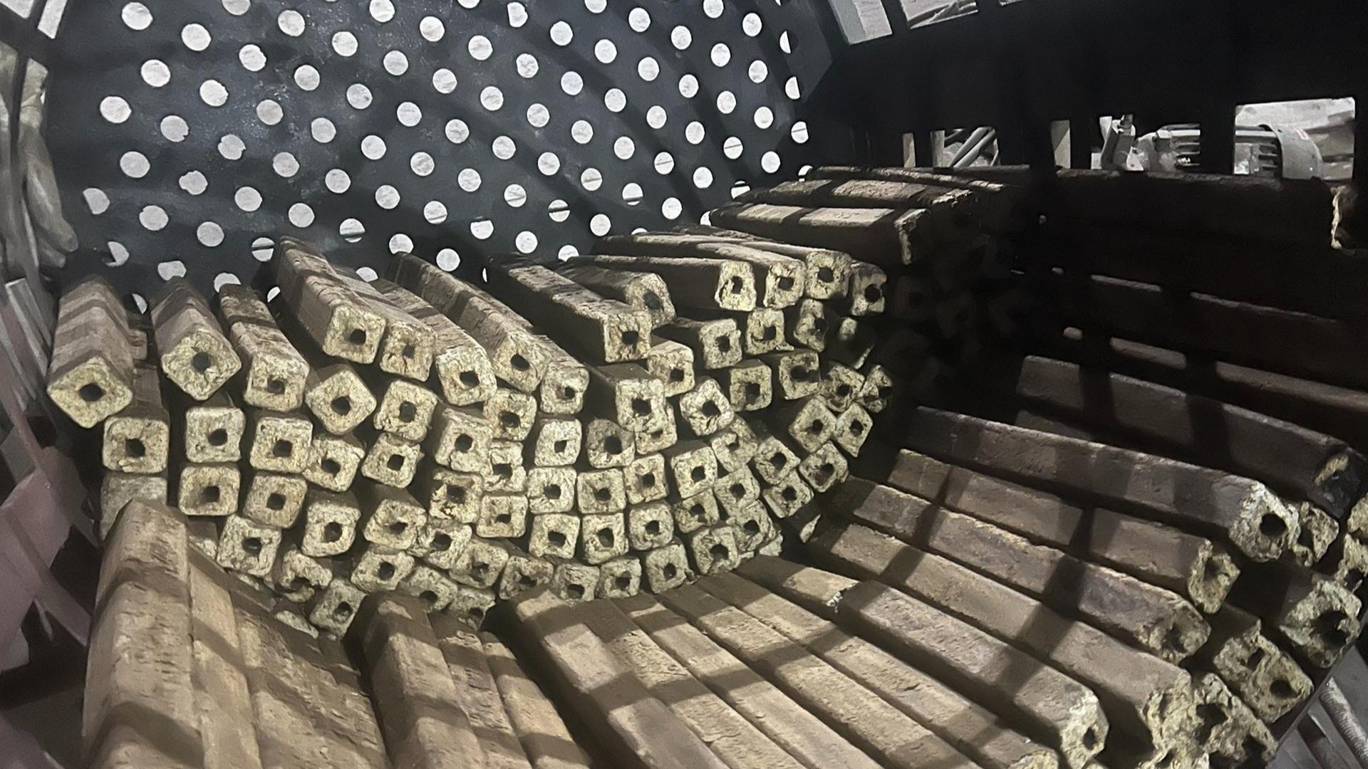 (办厂创业好项目)投资10多万办厂，这个小型加工业销路好、加工简单，夫妻俩就能干  第6张