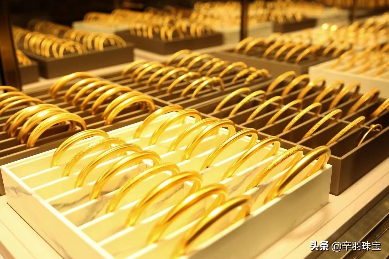 (金子多少钱一克)黄金金价暴跌至372一克,买黄金首饰要多少钱一克,怎么买划算 第6张 (金子多少钱一克)黄金金价暴跌至372一克,买黄金首饰要多少钱一克,怎么买划算 第6张