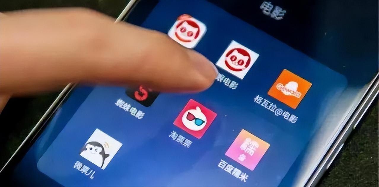 (电影票哪里买便宜)哪里买电影票更便宜?院线影院APP打响线上票务保卫战  第1张