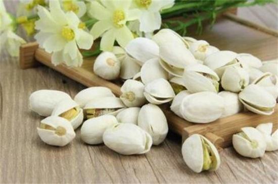 (银杏果怎么处理才能吃)银杏果怎么吃不中毒,掌握4种方法即可安全放心食用 第1张 (银杏果怎么处理才能吃)银杏果怎么吃不中毒,掌握4种方法即可安全放心食用 第1张