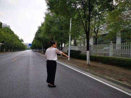 (货拉拉乘客坠亡案司机提出上诉)货拉拉司机周某春提出上诉:过程仅3秒，无法预见乘客坠亡  第2张