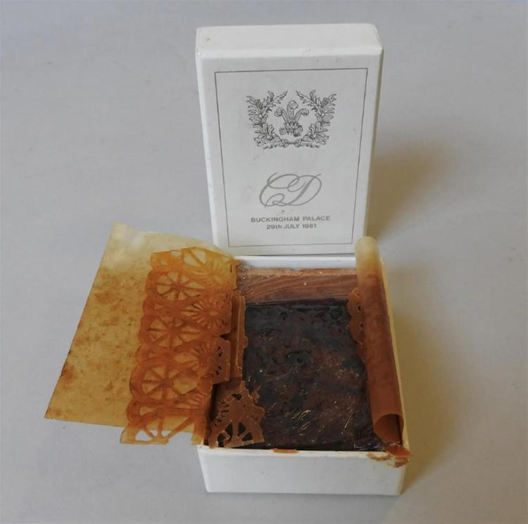 (英国王结婚蛋糕将拍卖 已存放41年)查尔斯和戴安娜的结婚蛋糕将拍卖,已存放41年 第3张 (英国王结婚蛋糕将拍卖 已存放41年)查尔斯和戴安娜的结婚蛋糕将拍卖,已存放41年 第3张