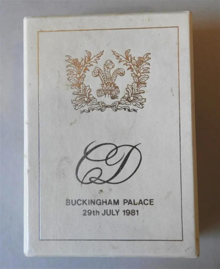 (英国王结婚蛋糕将拍卖 已存放41年)查尔斯和戴安娜的结婚蛋糕将拍卖,已存放41年 第4张 (英国王结婚蛋糕将拍卖 已存放41年)查尔斯和戴安娜的结婚蛋糕将拍卖,已存放41年 第4张