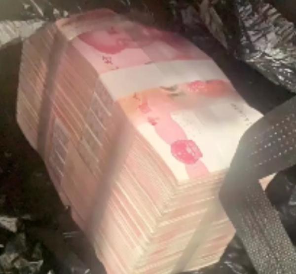 (1万元扣多少税)两次在医院丢下10万元就跑,本人发声 第2张 (1万元扣多少税)两次在医院丢下10万元就跑,本人发声 第2张