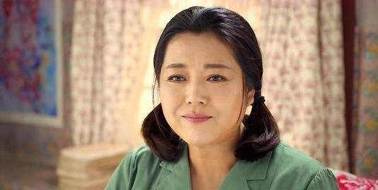 王茜华身价，“农村一姐”王茜华:风光背后有心酸，二婚嫁导演苦尽甘来  第8张