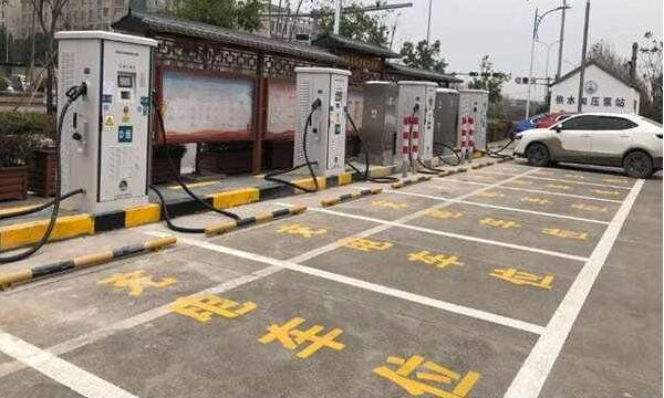(投资一个充电桩多少钱)投资一个约20台桩的充电站需要多少钱?多久可以实现盈利?  第2张