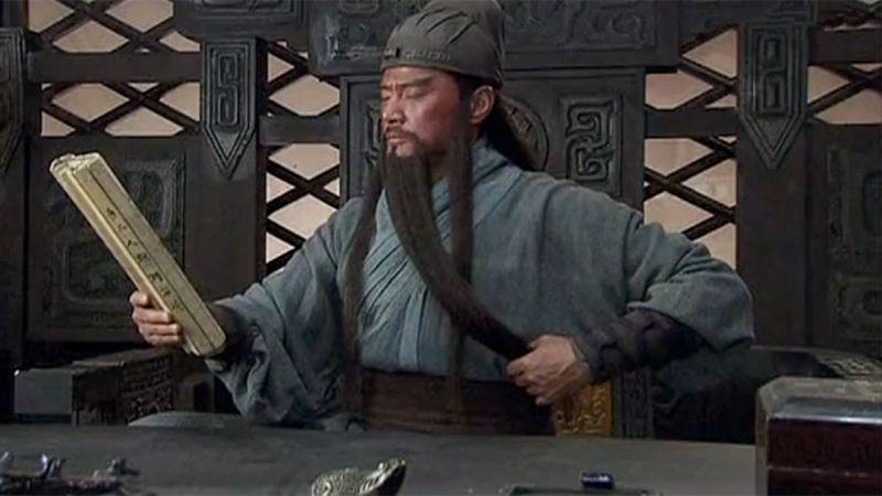(一米等于多少尺)三国诸葛亮身长八尺,换算成现在有多高?出土的汉朝尺子给出答案 第2张 (一米等于多少尺)三国诸葛亮身长八尺,换算成现在有多高?出土的汉朝尺子给出答案 第2张