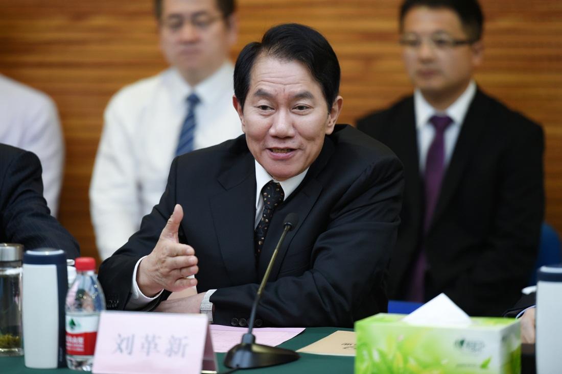 赵薇老公身价多少亿,湖北武汉五大商贾巨富,总身价超500亿?明星赵薇老公位列其中 第5张 赵薇老公身价多少亿,湖北武汉五大商贾巨富,总身价超500亿?明星赵薇老公位列其中 第5张