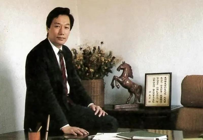 郭台铭身价,郭台铭:原配离世直呼上帝不公,却转身娶了比儿子大两岁的小娇妻 第6张 郭台铭身价,郭台铭:原配离世直呼上帝不公,却转身娶了比儿子大两岁的小娇妻 第6张