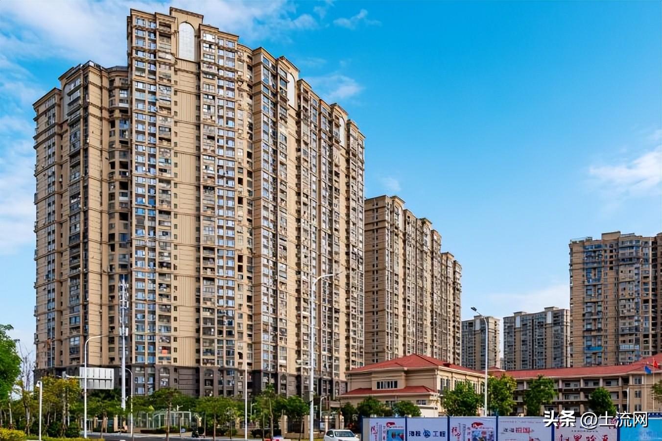 二套房贷款利率比一套房高多少,2022年二套房首付款比率最新规定:二套房的契税多少? 第3张 二套房贷款利率比一套房高多少,2022年二套房首付款比率最新规定:二套房的契税多少? 第3张