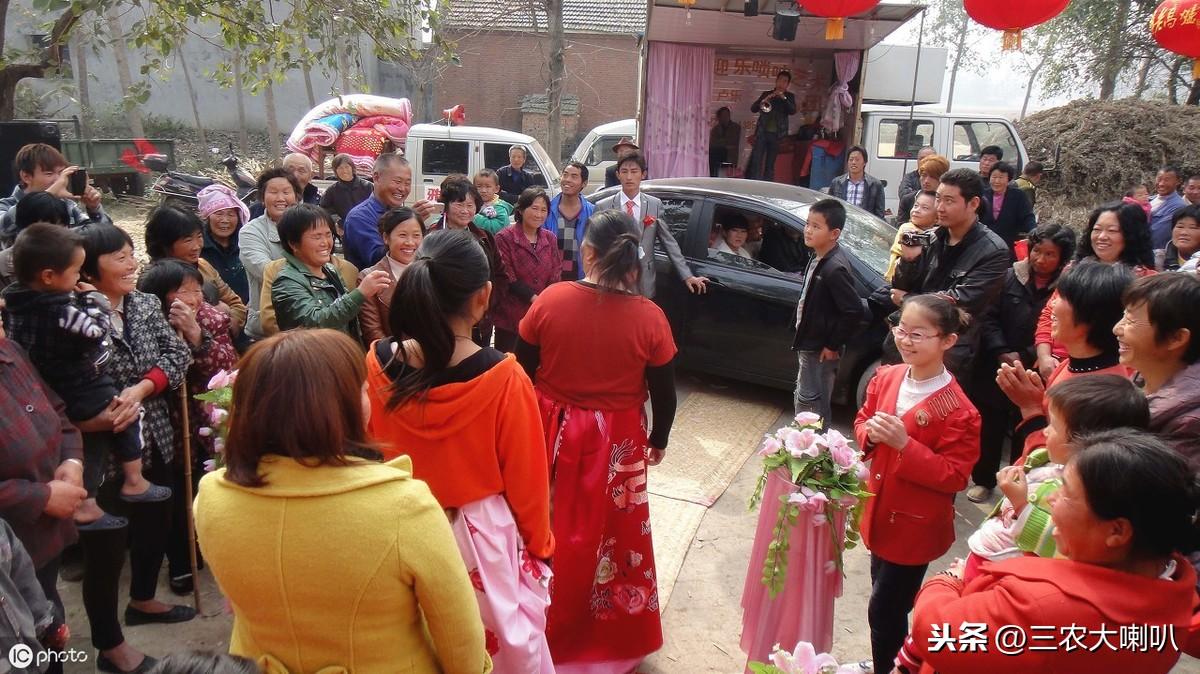 (30万存款是穷人吗)农民手头有30万元存款,却说自己是穷人!你怎么看? 第2张 (30万存款是穷人吗)农民手头有30万元存款,却说自己是穷人!你怎么看? 第2张