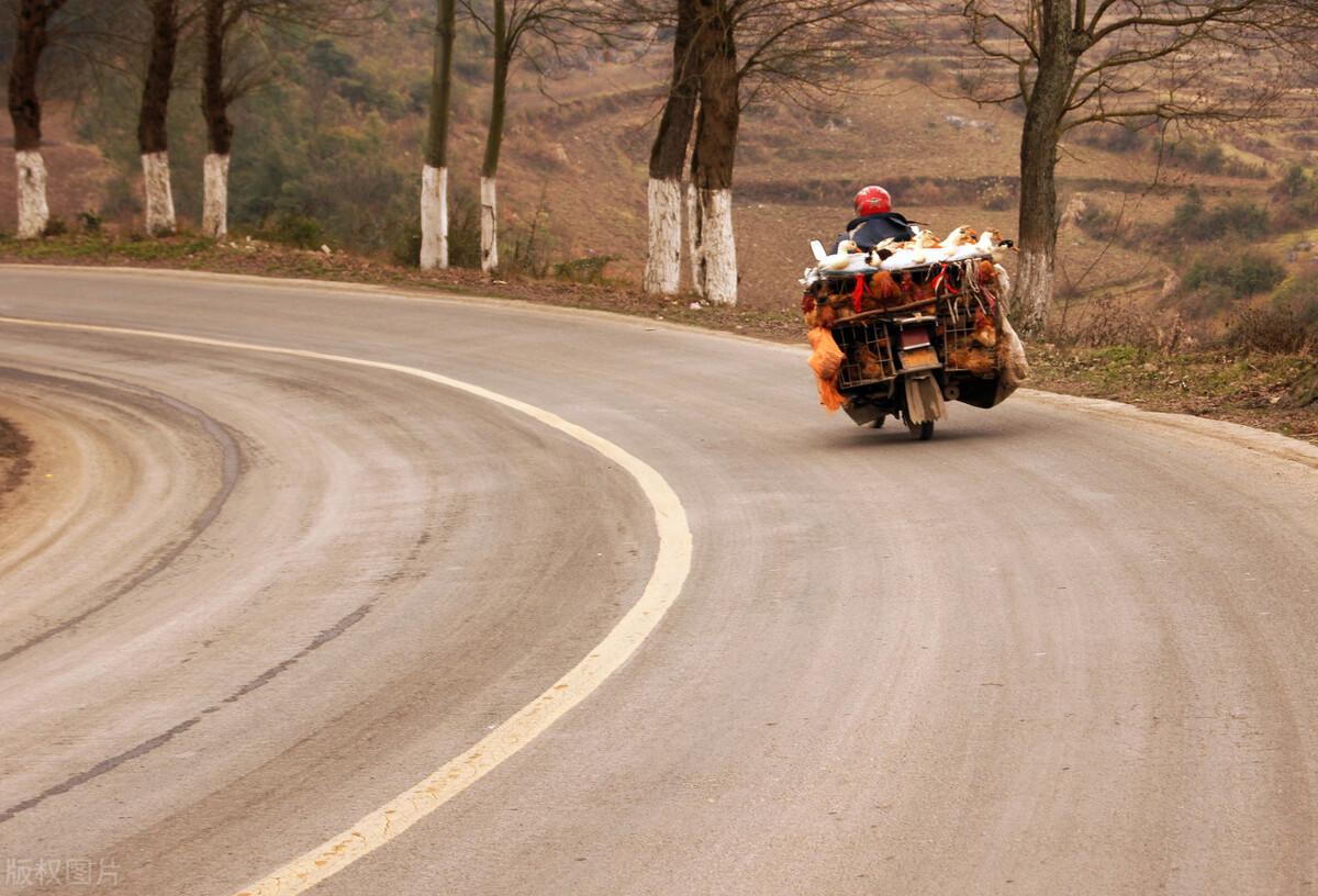 (银行下班时间)在银行上班时间期间,假如银行于17点下班,16点55还能办业务吗?  第2张 (银行下班时间)在银行上班时间期间,假如银行于17点下班,16点55还能办业务吗?  第2张