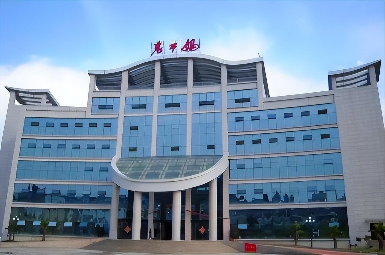 (老干妈“失宠”?跌出贵州民企前十)老干妈“失宠”?抖音直播3个月只卖了80万,跌出贵州民企前十 第3张 (老干妈“失宠”?跌出贵州民企前十)老干妈“失宠”?抖音直播3个月只卖了80万,跌出贵州民企前十 第3张