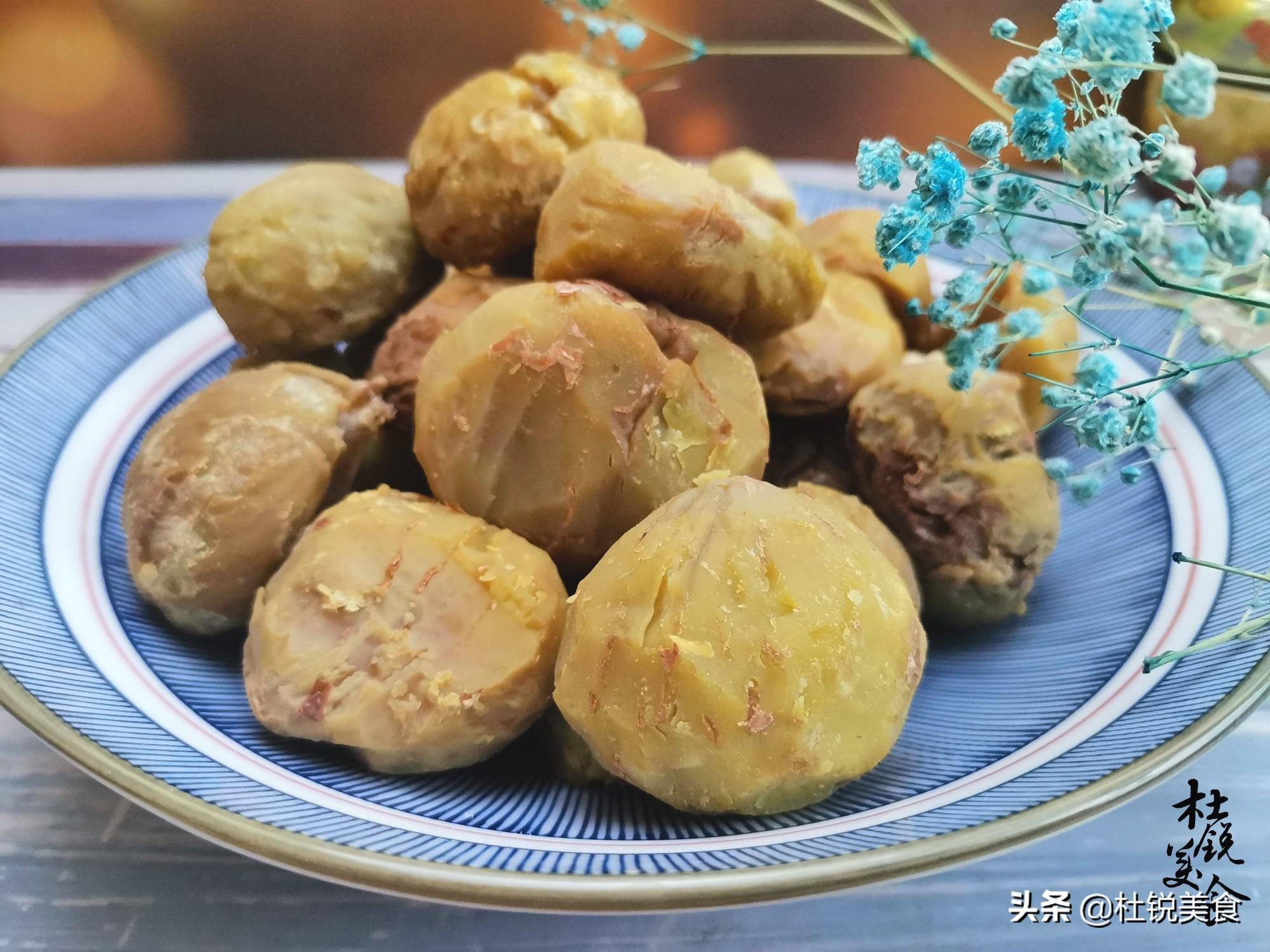 (栗子去皮最简单的方法)分享7种巧剥栗子皮妙招，简单实用，剥出的栗子粒粒完整  第9张