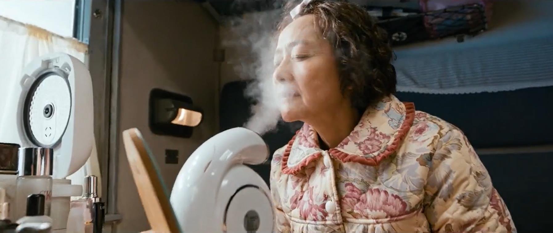(小花钱包被冻结怎么办)《囧妈》:卢小花的秘密徐峥懂了,你懂吗? 第17张 (小花钱包被冻结怎么办)《囧妈》:卢小花的秘密徐峥懂了,你懂吗? 第17张
