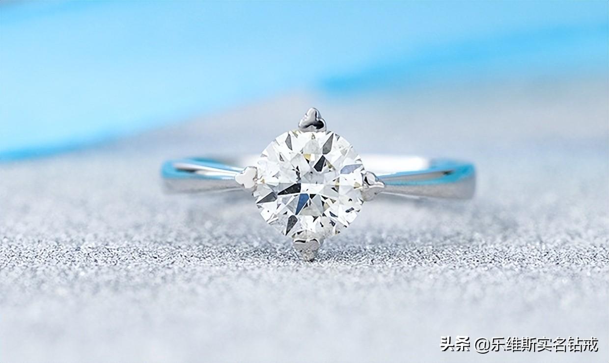 (白金钻石戒指)白金戒指好吗?女友会接受钻戒吗?送钻戒有什么说法吗?  第4张