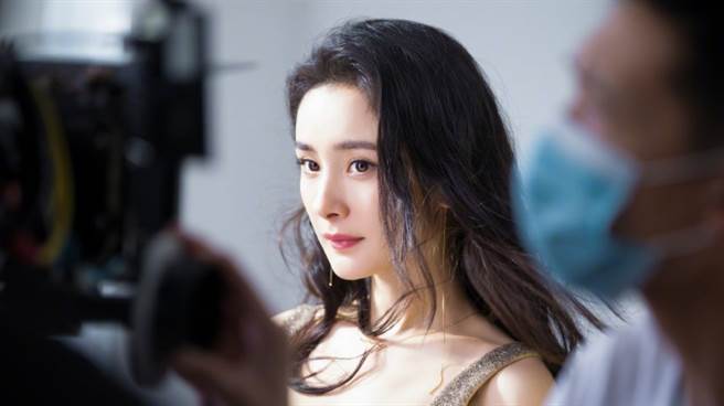 (中国福布斯)福布斯中国名人榜发布,前十名有5个90后明星,榜首实至名归 第22张 (中国福布斯)福布斯中国名人榜发布,前十名有5个90后明星,榜首实至名归 第22张